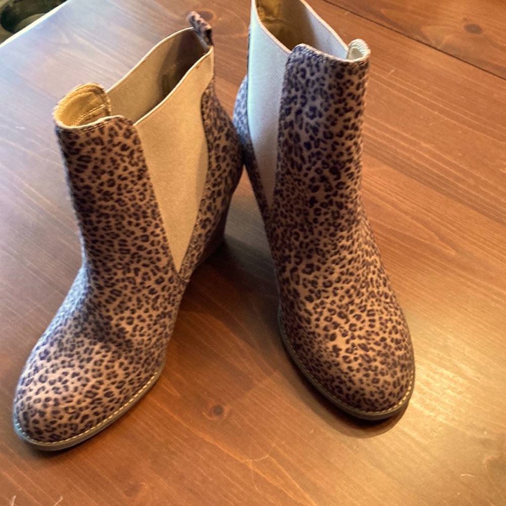 Report Leopard Print Wedges - image 1